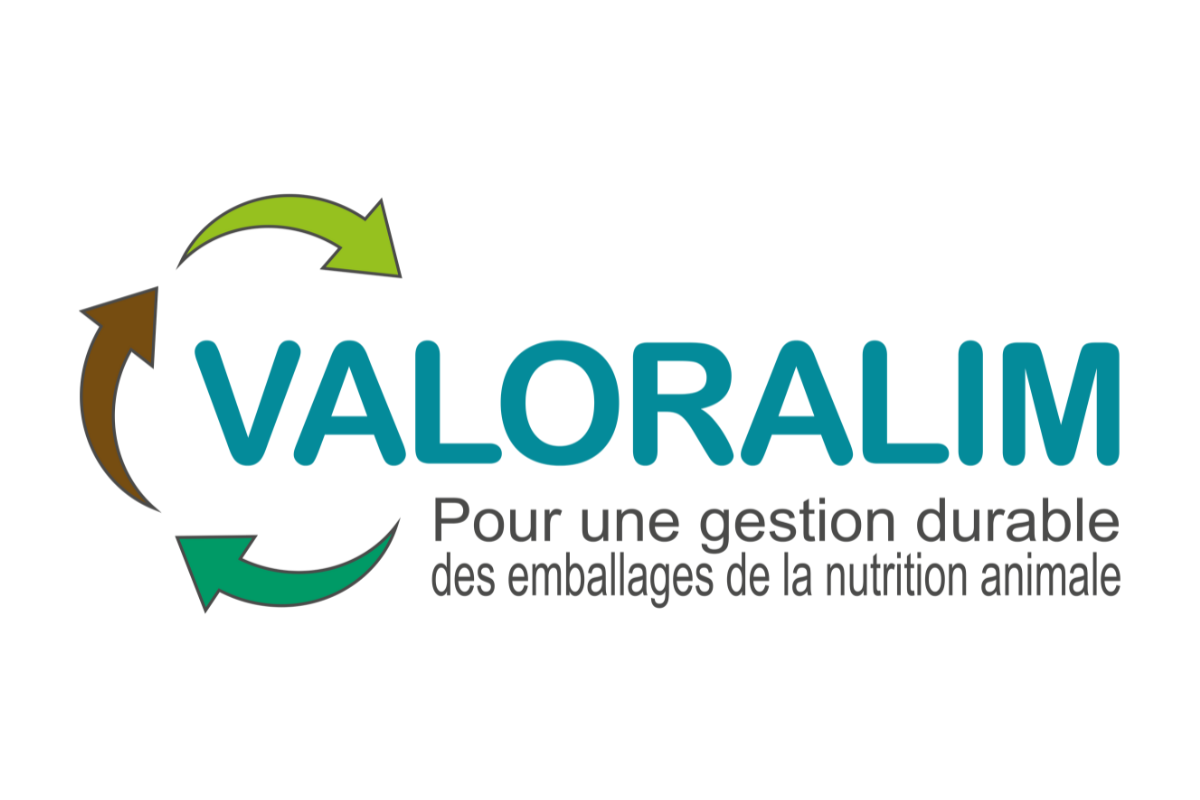VALORALIM pour la collecte et le recyclage des emballages vides de produits de nutrition animale