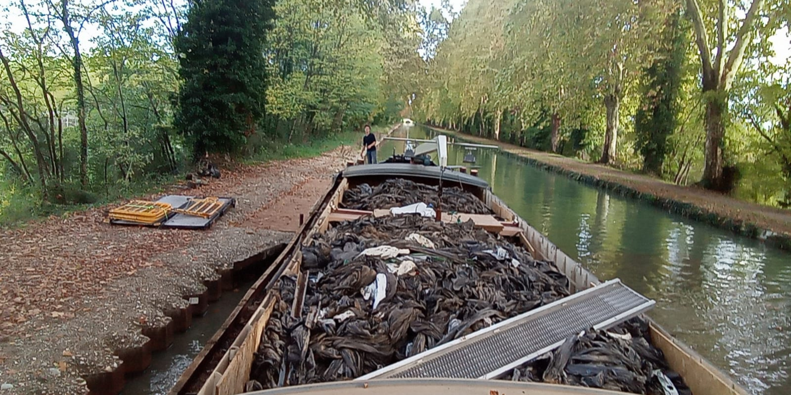 Premier transport de déchets A.D.I.VALOR par voie fluviale ! 